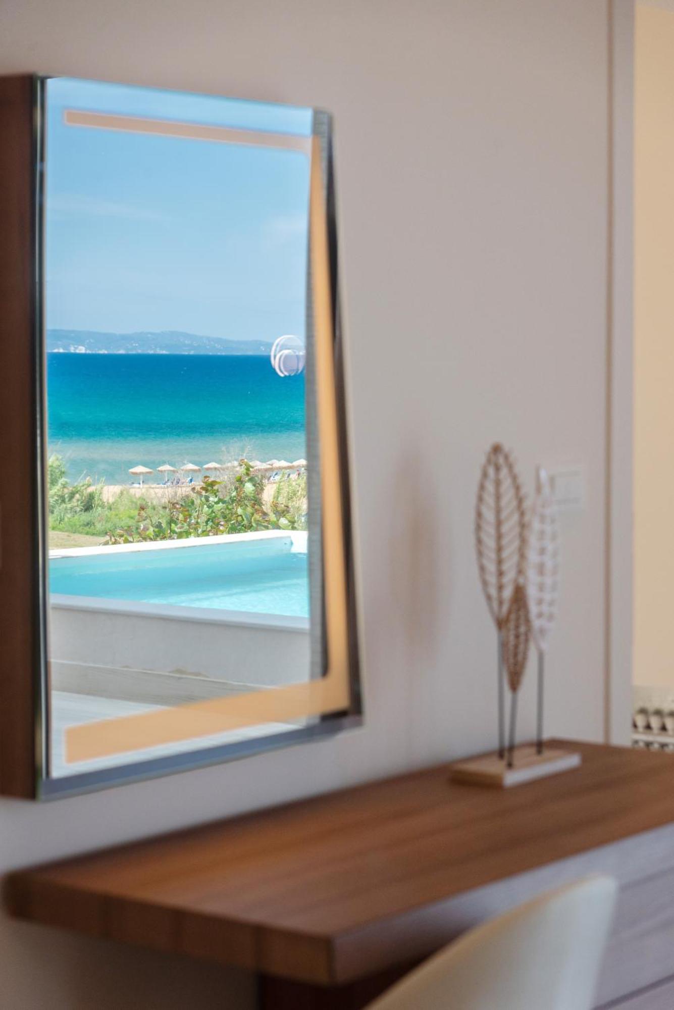 Villa Vasillis-Heated Swimming Pool With Infinity View Vitaládes 외부 사진