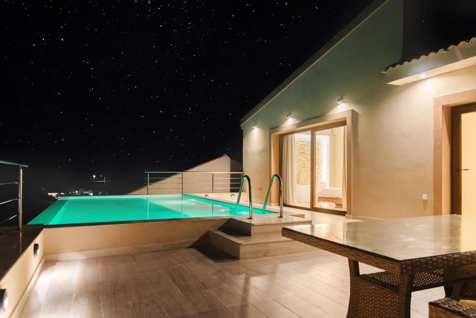 Villa Vasillis-Heated Swimming Pool With Infinity View Vitaládes 외부 사진