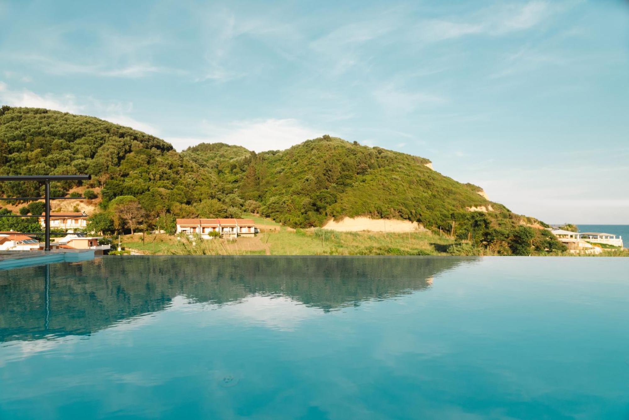 Villa Vasillis-Heated Swimming Pool With Infinity View Vitaládes 외부 사진